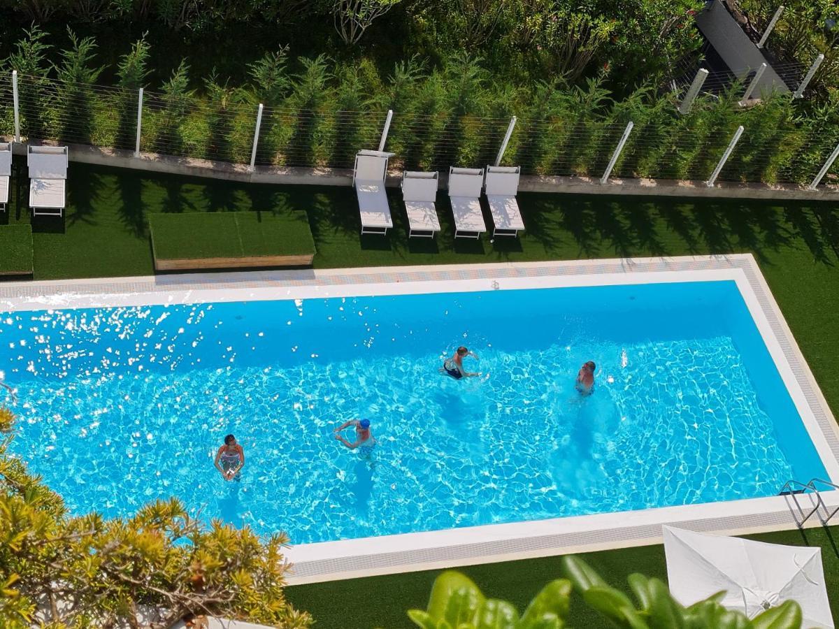 كاوْرلي Marina Verde Resort Official المظهر الخارجي الصورة