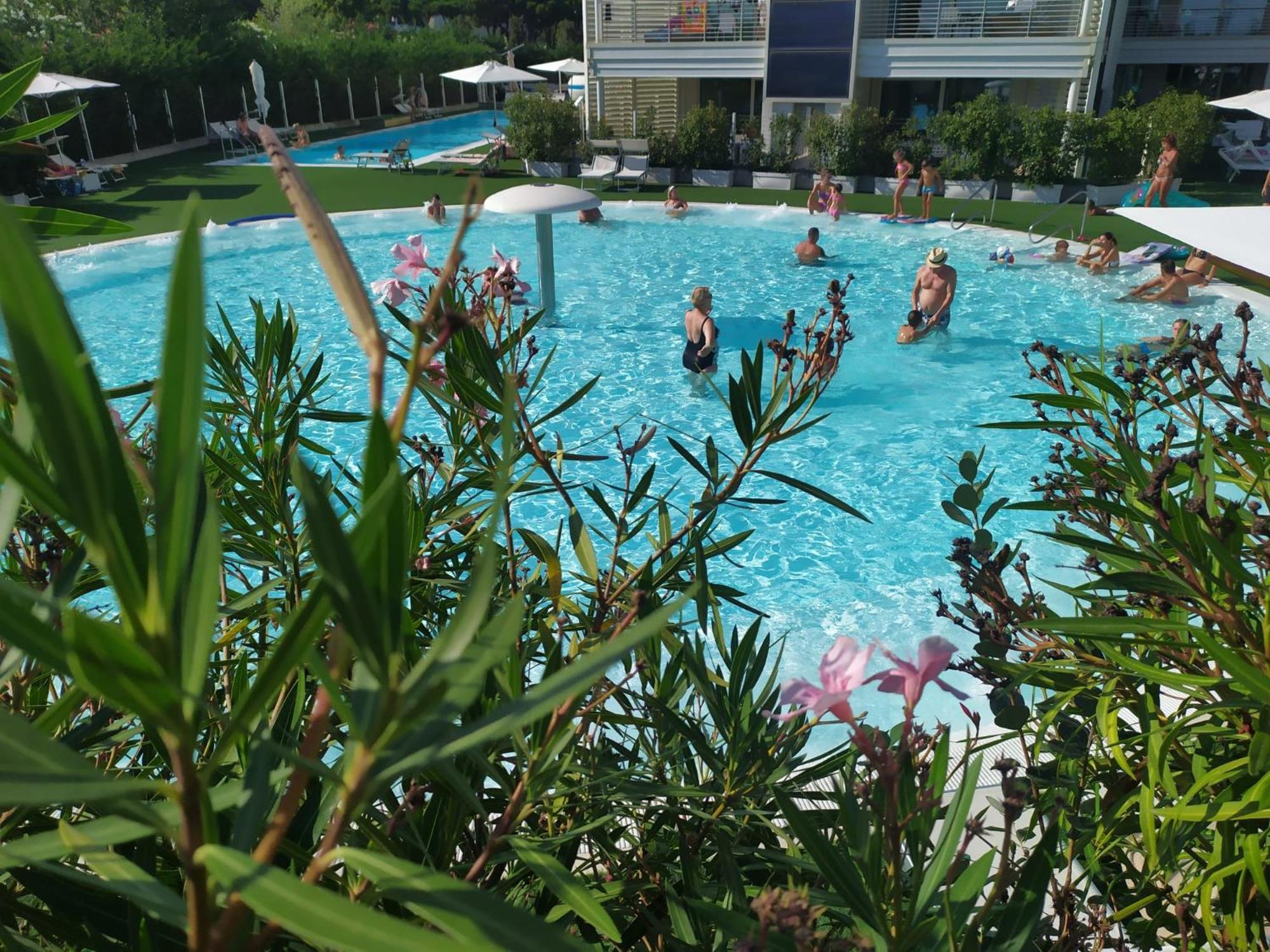 كاوْرلي Marina Verde Resort Official المظهر الخارجي الصورة